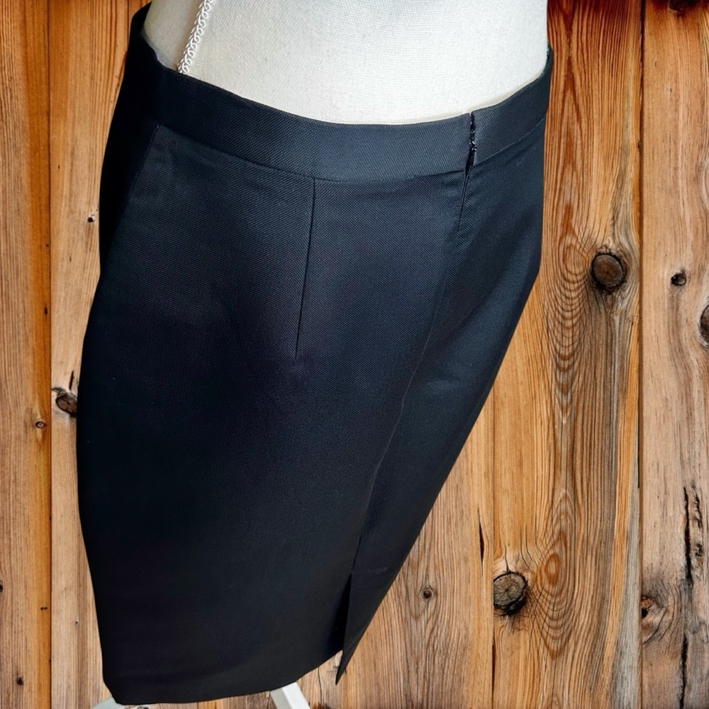 NWOT Givenchy Vintage Black Wool-Blend Textured Crepe Pencil Skirt Size 44 = 12 - Picture 6 of 16